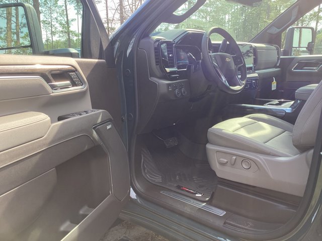 New 2026 Chevrolet Silverado 2500 LTZ w/ LTZ Premium Package image 14