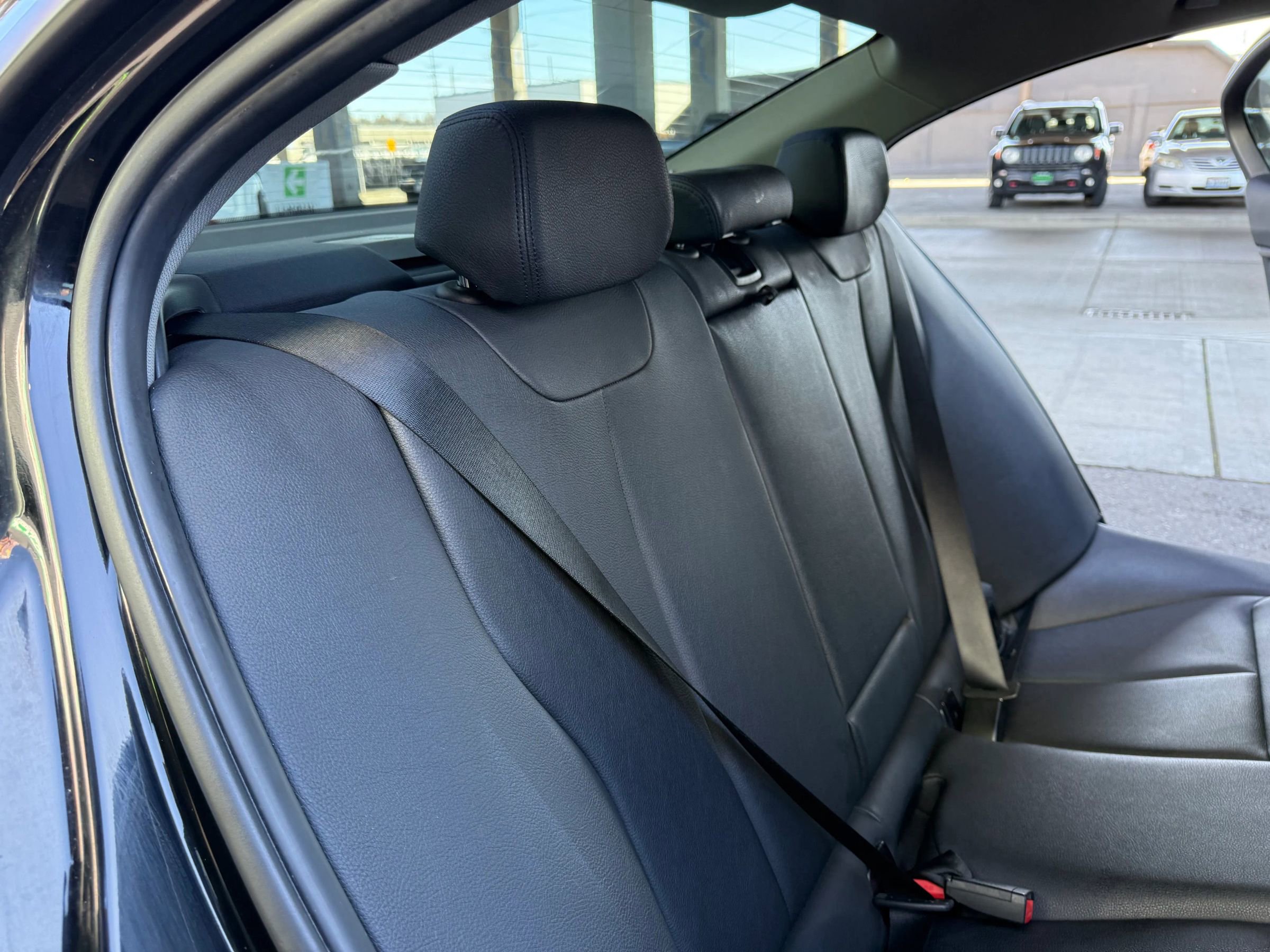 Used 2013 BMW 328i xDrive Sedan image 19