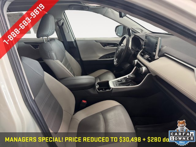 Used 2022 Toyota RAV4 Limited AWD/4WD image 5