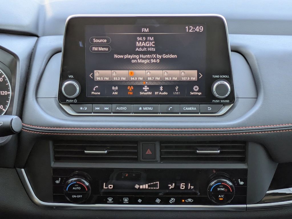 Certified 2025 Nissan Rogue SV image 18