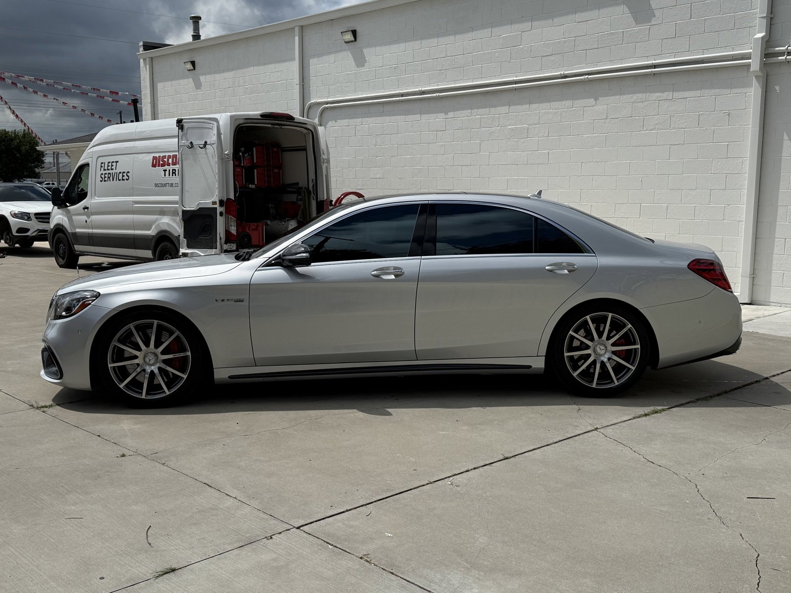 Used 2020 Mercedes-Benz S 63 AMG 4MATIC Sedan image 4
