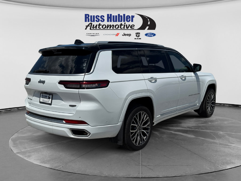 Used 2022 Jeep Grand Cherokee L Summit w/ Advanced Protech Group IV AWD/4WD image 7