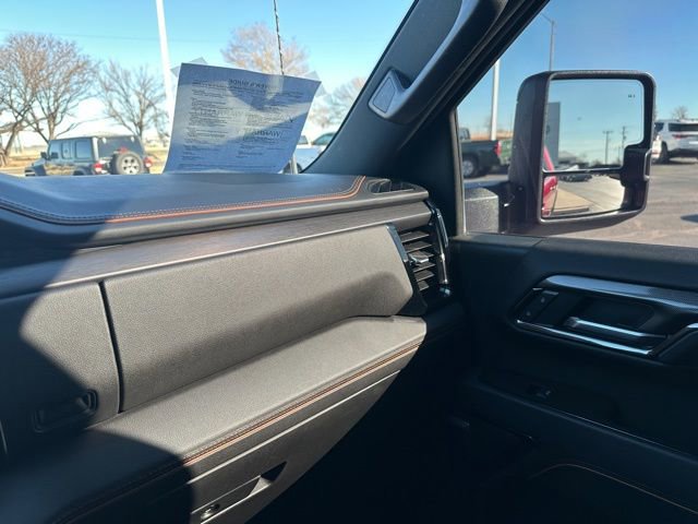 Used 2024 GMC Sierra 2500 AT4 w/ Technology Package image 27