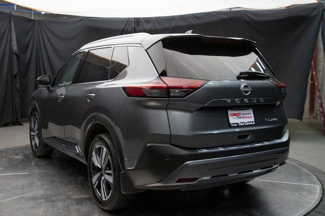 Used 2023 Nissan Rogue SL w/ SL Premium Package image 10