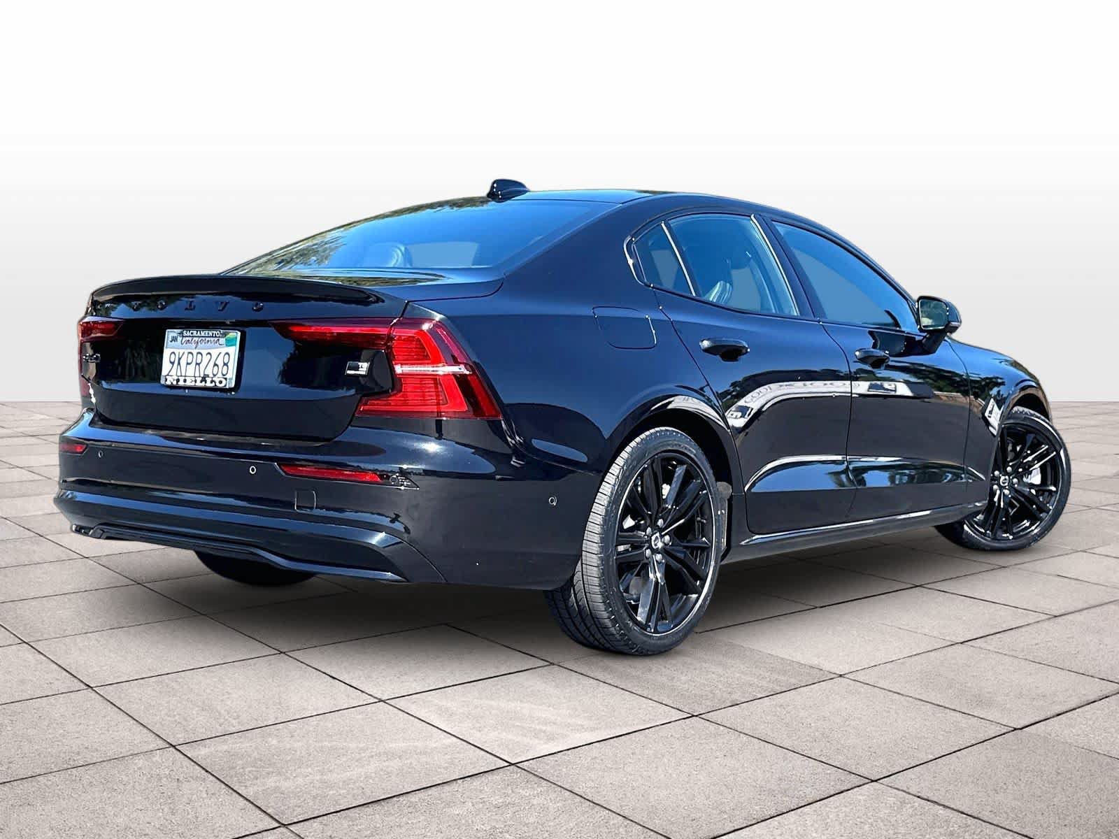 Used 2024 Volvo S60 T8 Plus w/ Climate Package AWD/4WD image 16