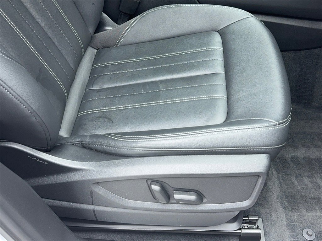 Used 2022 Audi Q5 2.0T Premium Plus w/ Premium Plus Package image 46