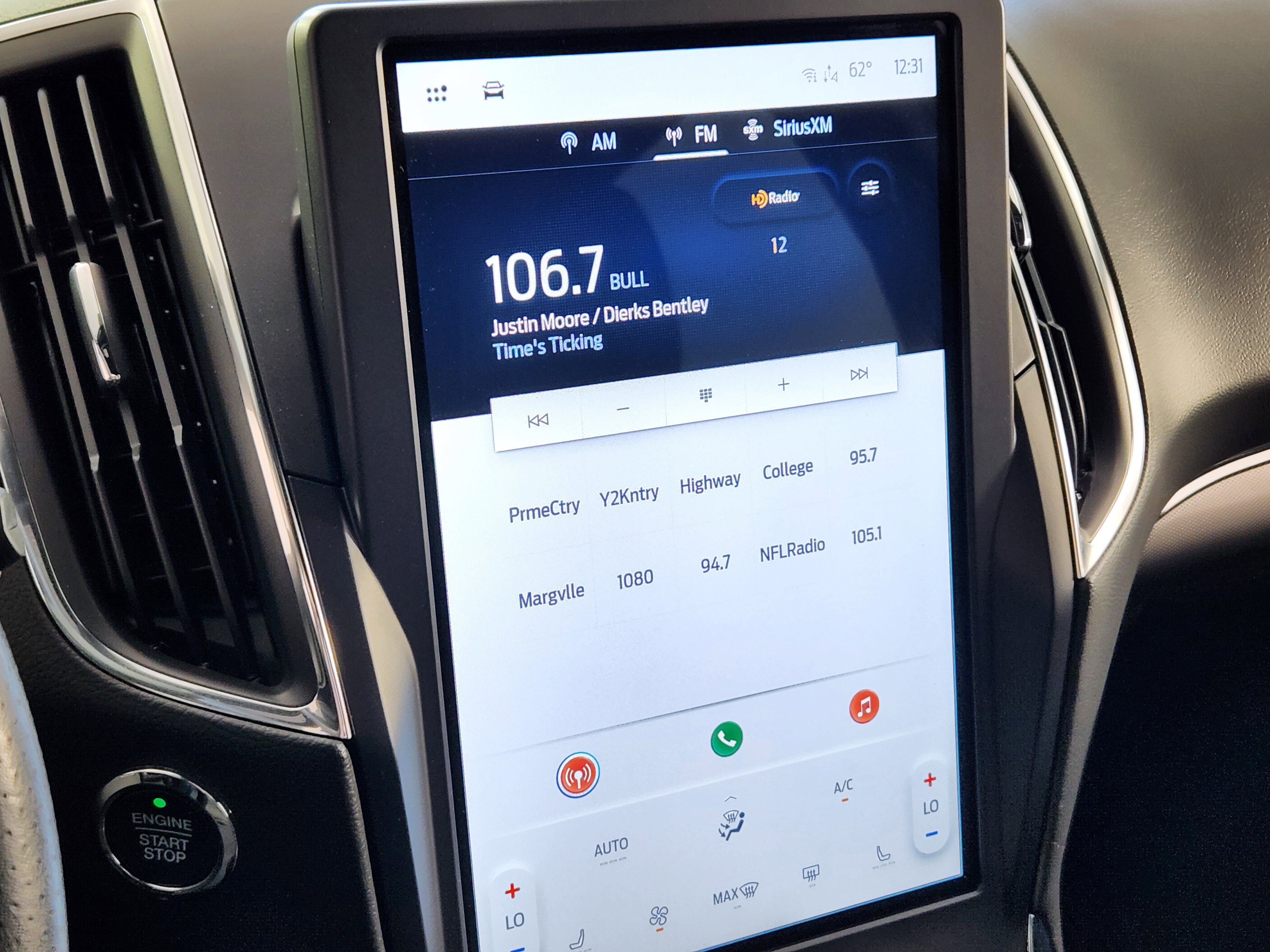 Used 2023 Ford Edge ST image 20