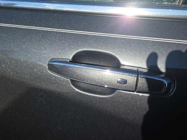 Used 2019 Chevrolet Equinox Premier image 16