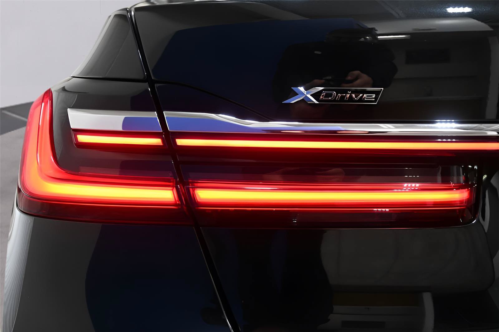 Used 2020 BMW 740i xDrive w/ Premium Package AWD/4WD image 36