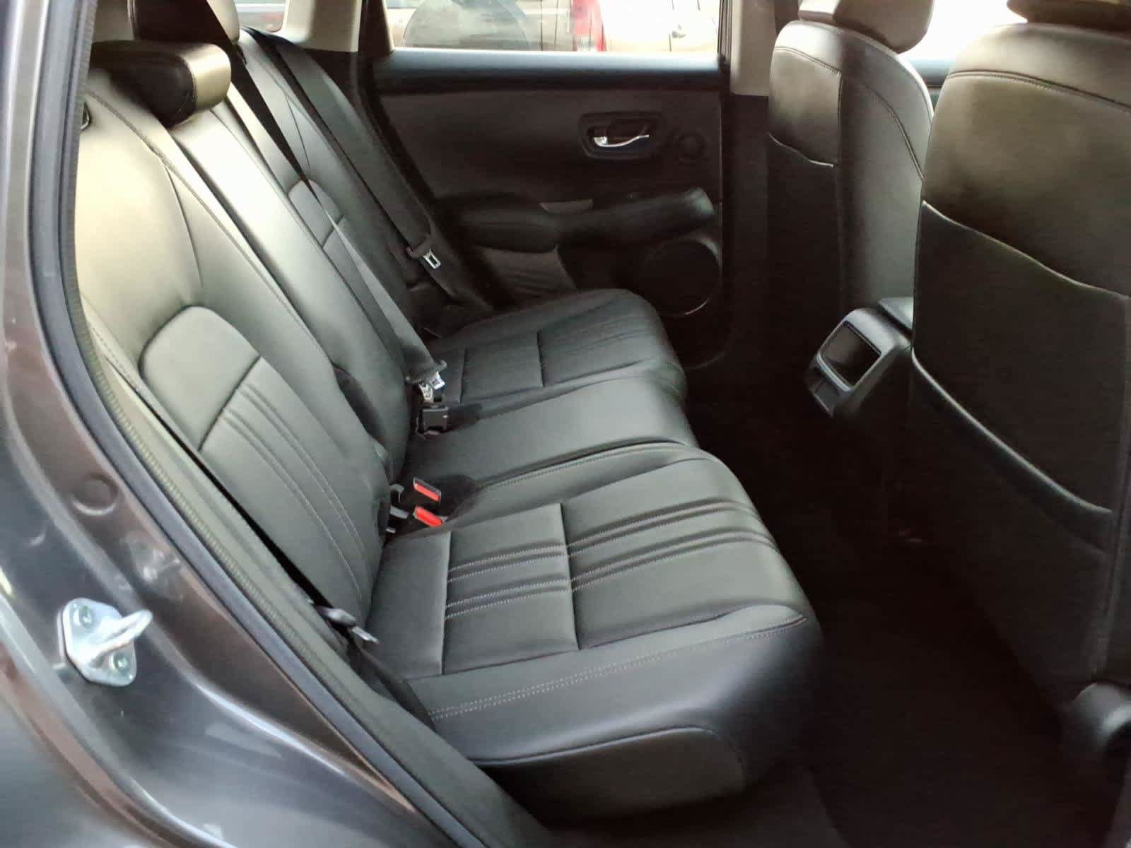 Used 2024 Honda HR-V EX-L image 11