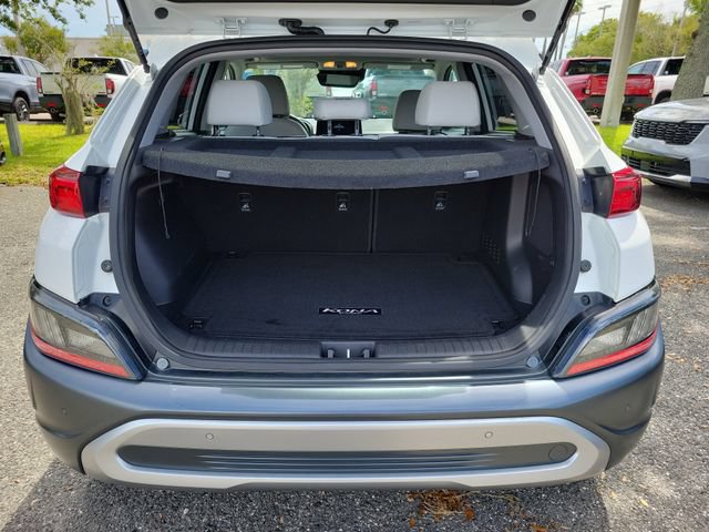 Used 2022 Hyundai Kona Limited AWD/4WD image 12