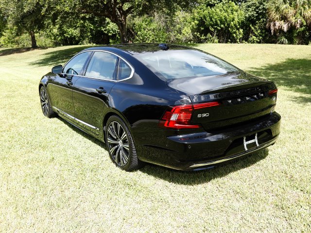 Used 2024 Volvo S90 B6 Plus AWD/4WD image 8