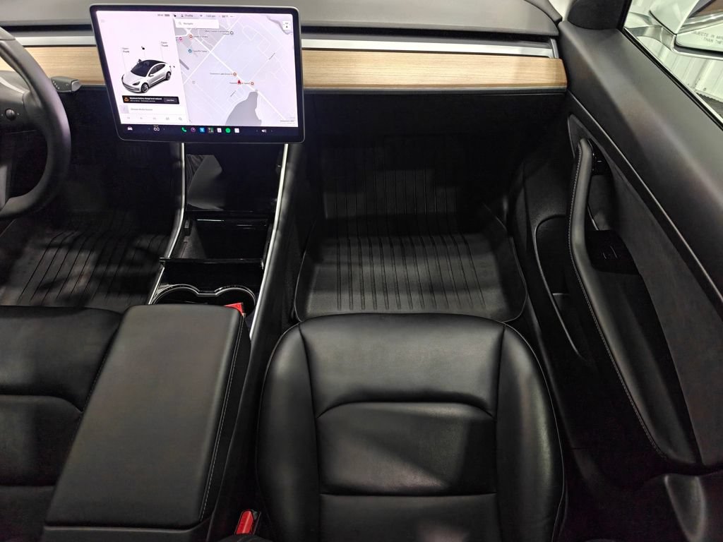 Used 2020 Tesla Model 3 Standard Range RWD image 22