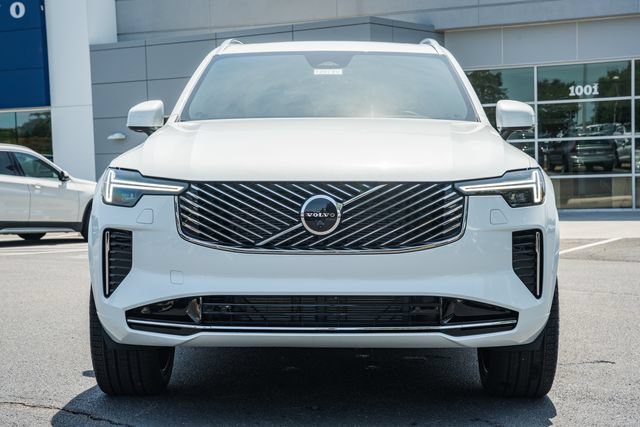 New 2026 Volvo XC90 B6 Plus w/ Protection Package Premier AWD/4WD image 2