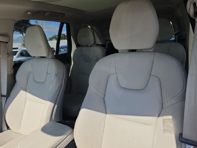 Used 2023 Volvo XC90 B6 Plus w/ Protection Package Premier AWD/4WD image 23