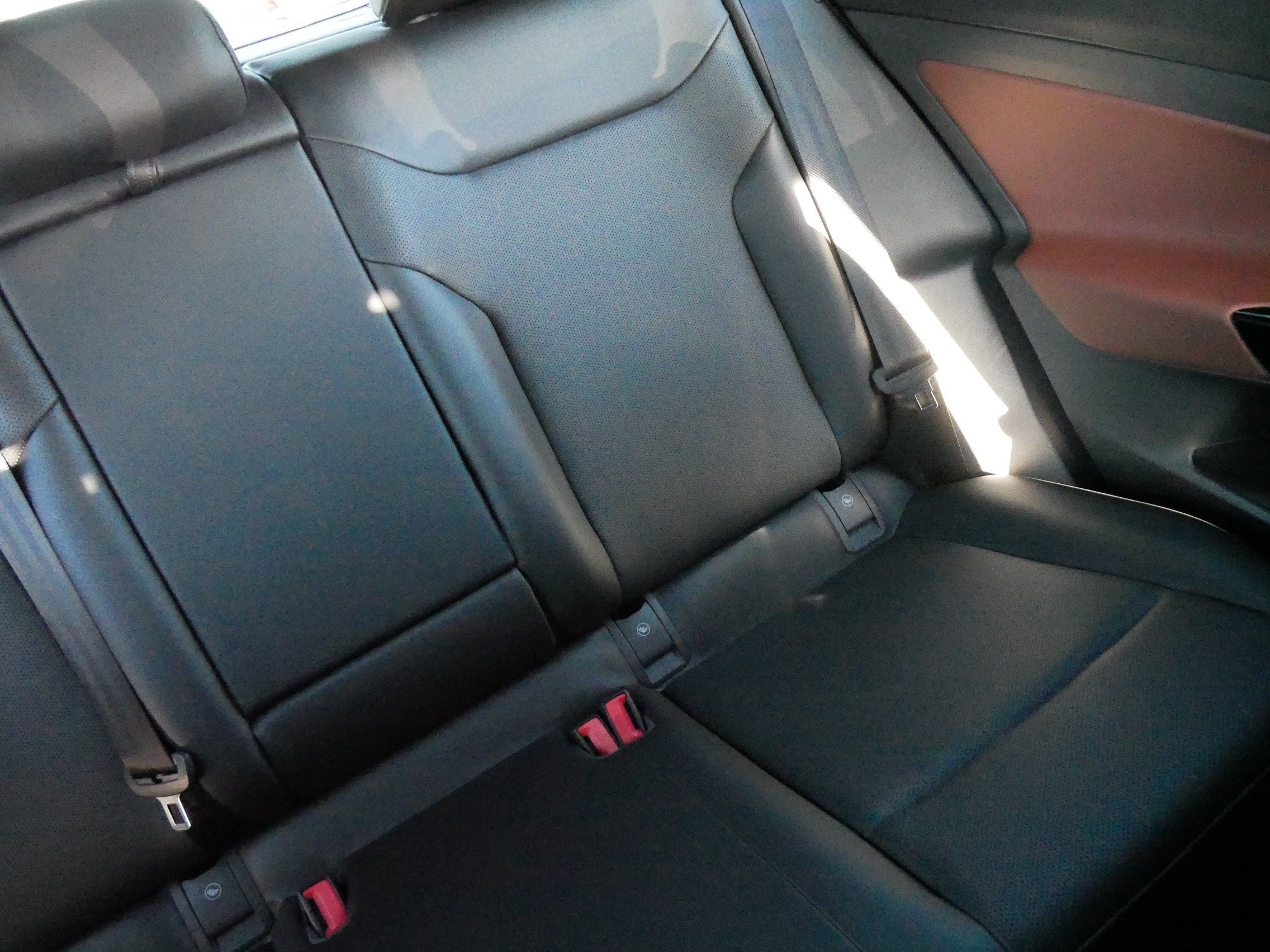 Used 2021 Volkswagen ID.4 Pro S RWD image 14