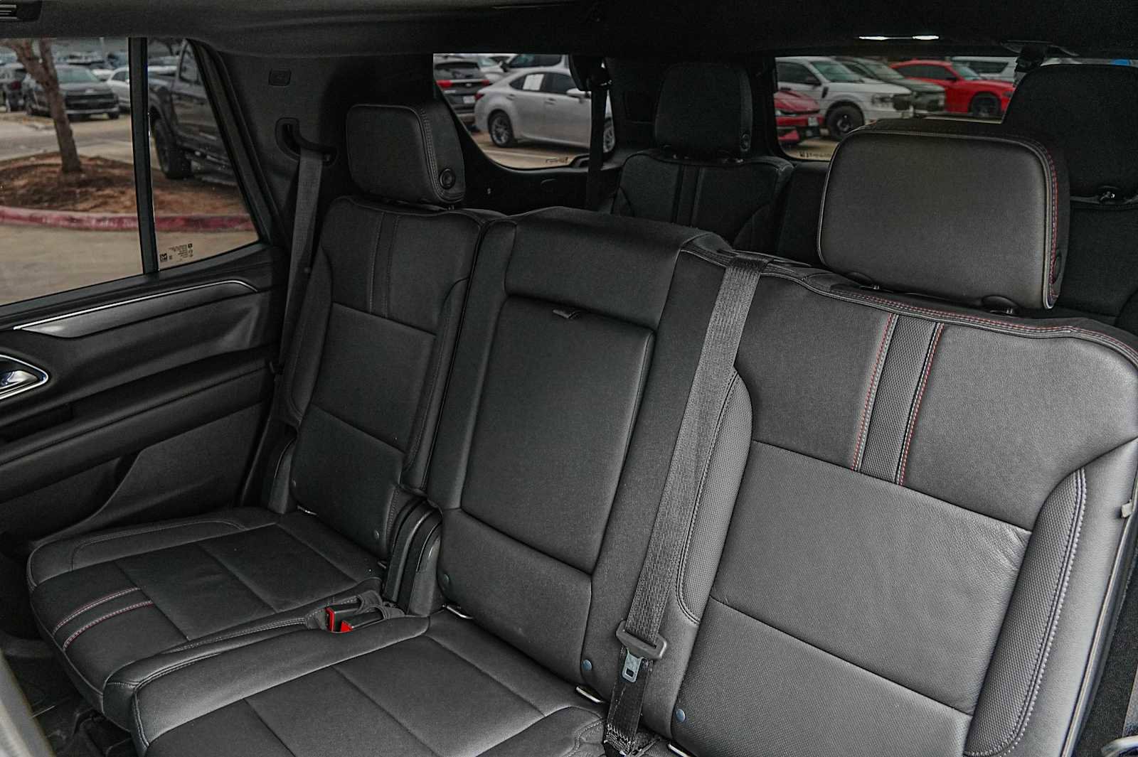 Used 2021 Chevrolet Tahoe RST image 30
