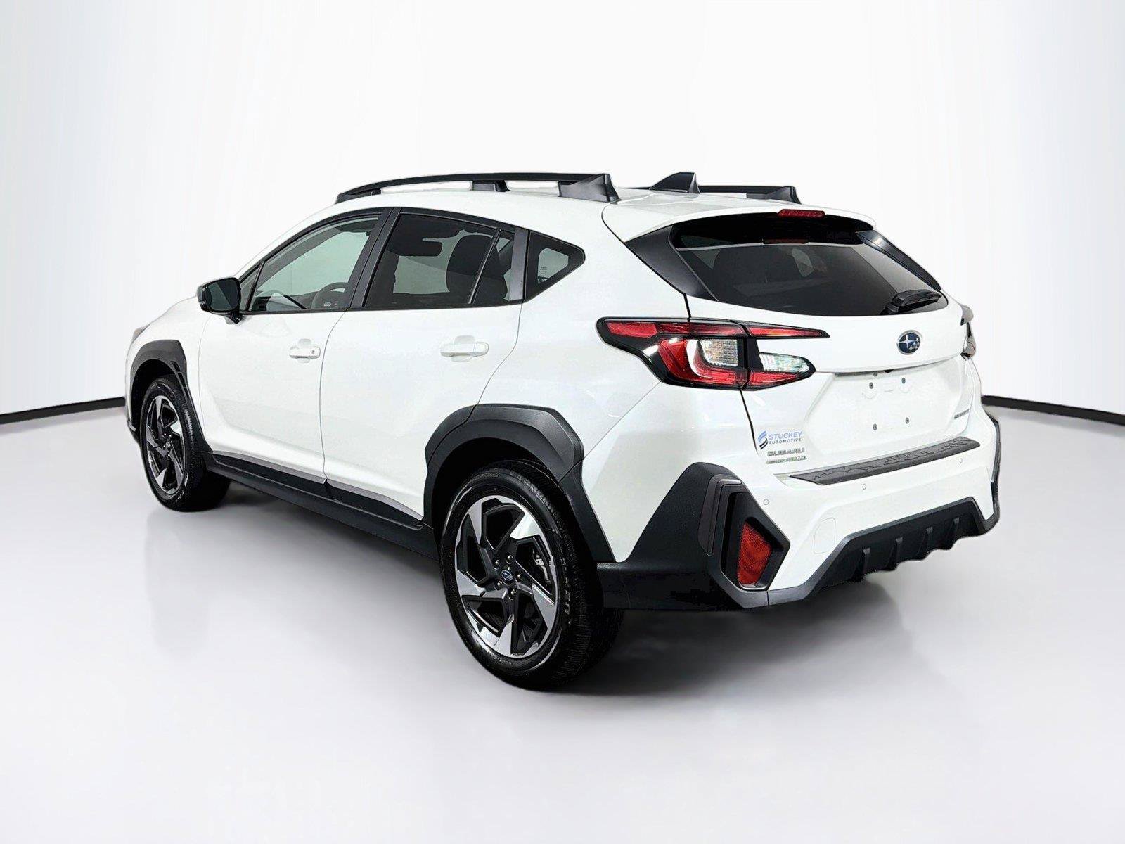 Used 2024 Subaru Crosstrek 2.5i Limited AWD/4WD image 9
