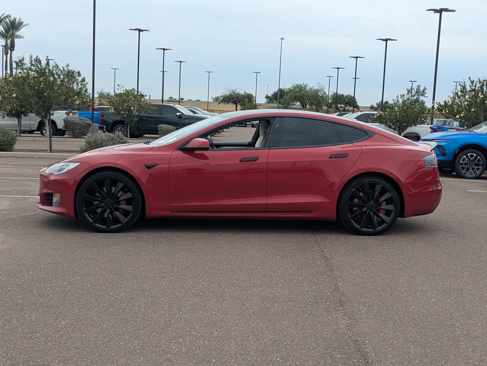 Used 2019 Tesla Model S 75D image 3