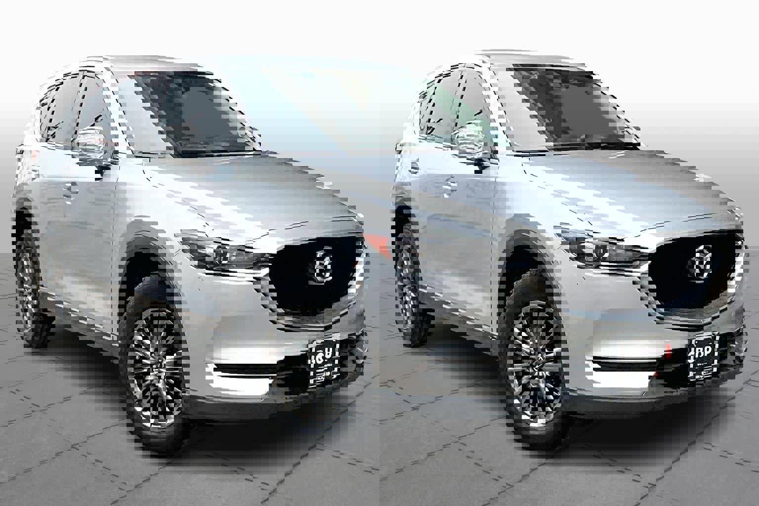 Used 2017 MAZDA CX-5 Touring image 2