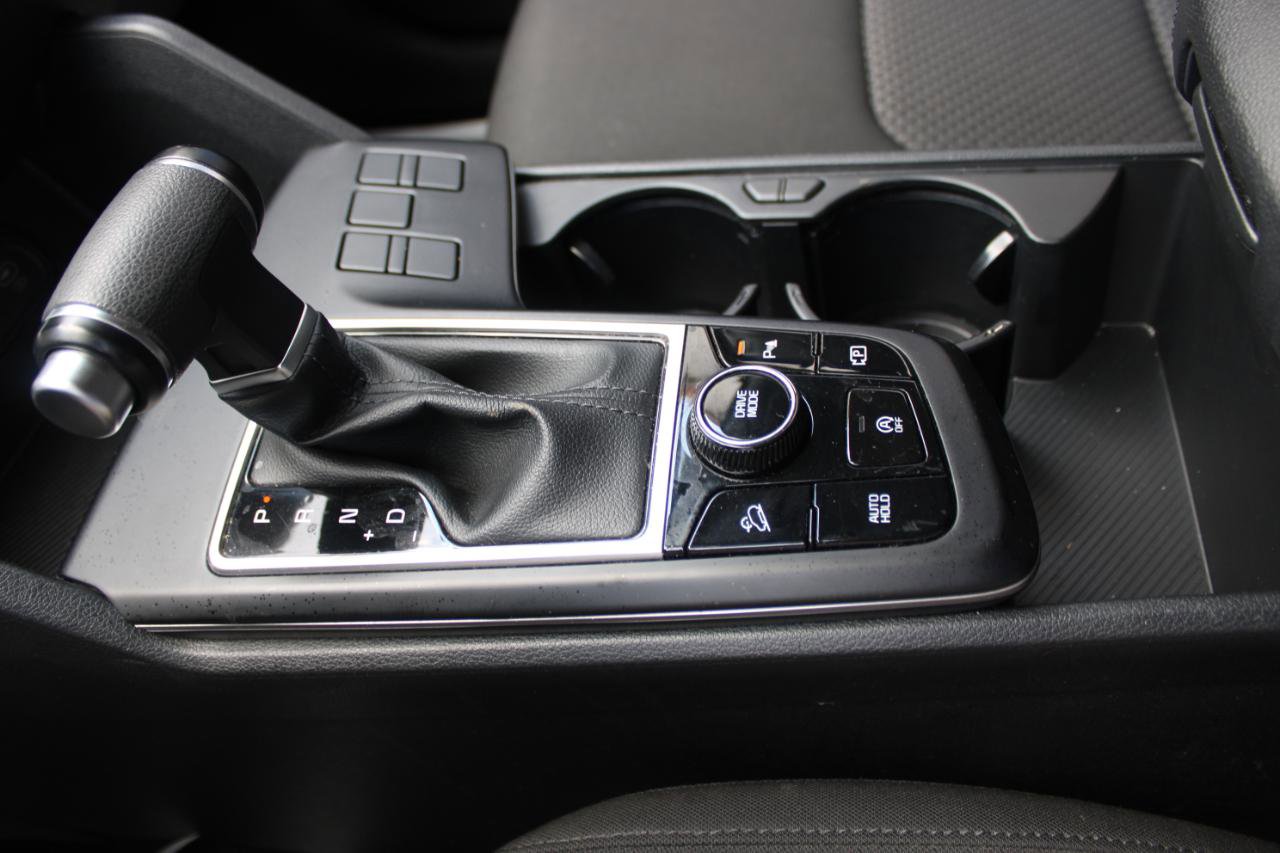 Used 2024 Kia Sportage LX image 31