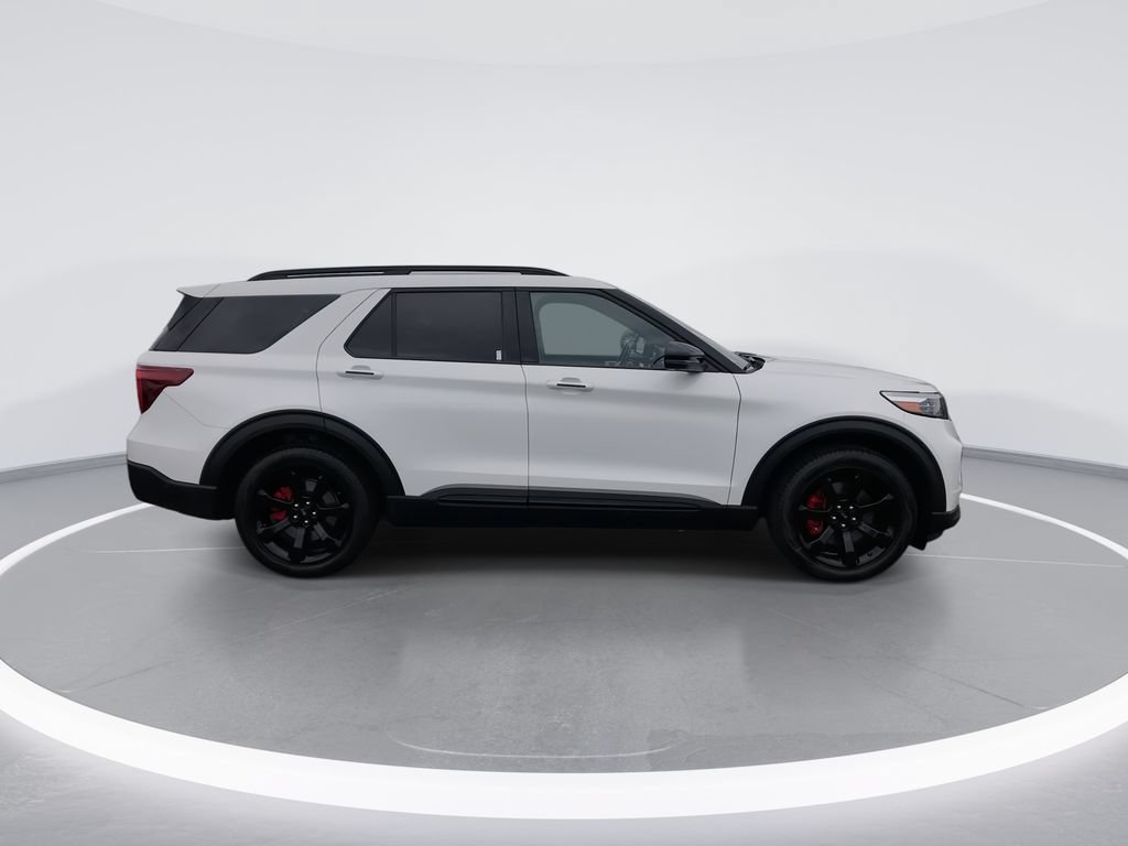 Used 2022 Ford Explorer ST w/ Equipment Group 401A AWD/4WD image 9