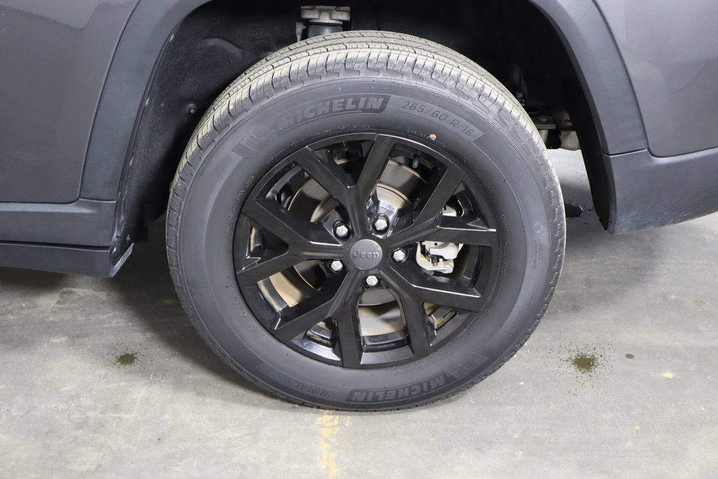 Used 2023 Jeep Grand Cherokee Limited RWD image 51