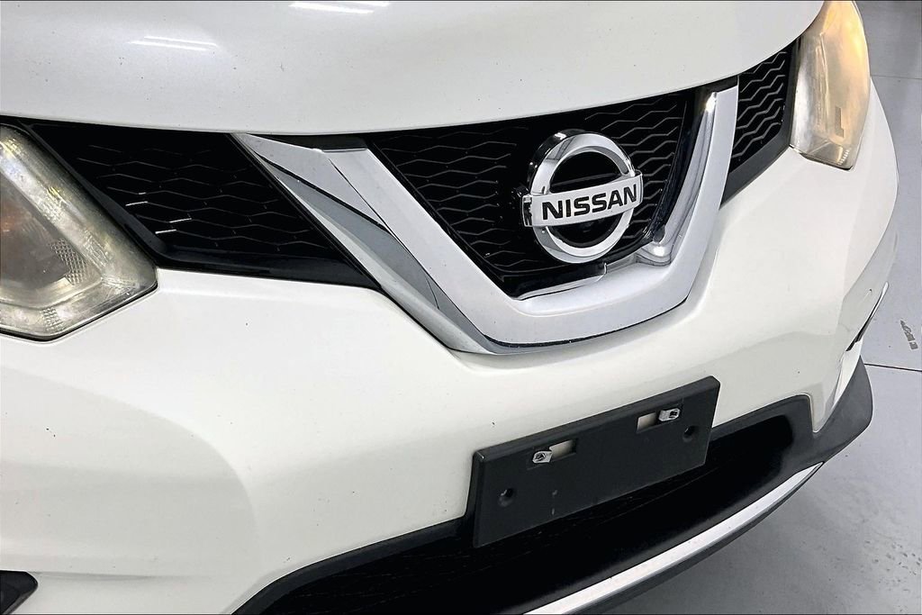 Used 2015 Nissan Rogue SL FWD image 35