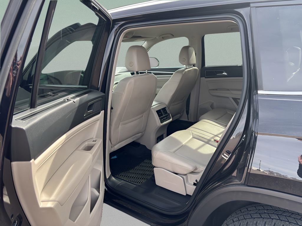 Used 2018 Volkswagen Atlas SE image 10