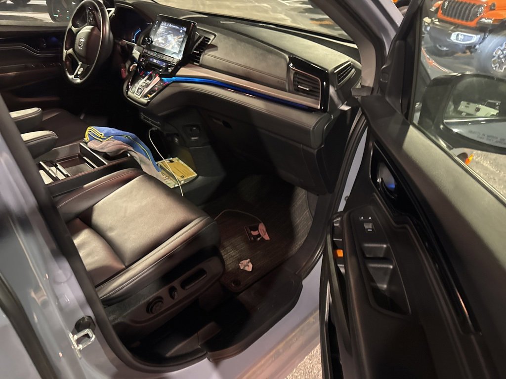 Used 2024 Honda Odyssey Touring image 11