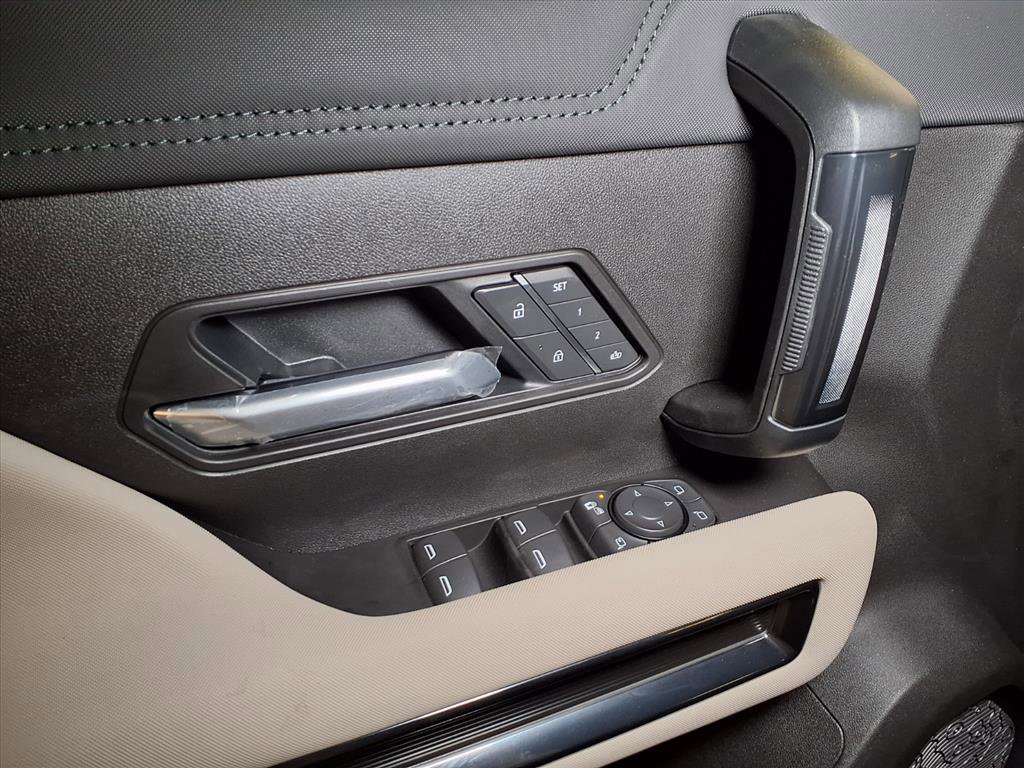 New 2026 GMC Hummer EV SUV image 16