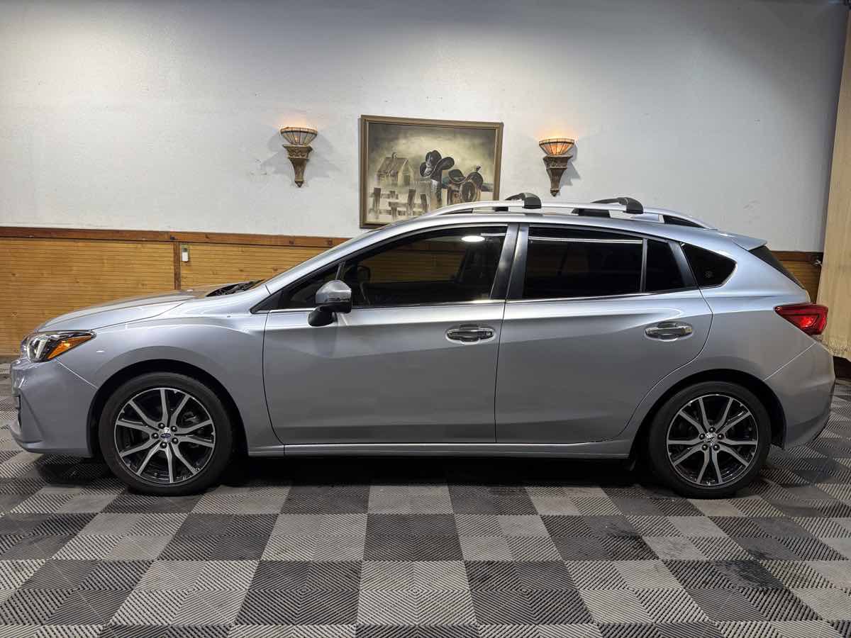 Used 2017 Subaru Impreza 2.0i Limited image 2