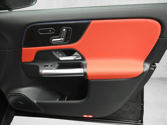 New 2026 Mercedes-Benz GLA 35 AMG 4MATIC image 29