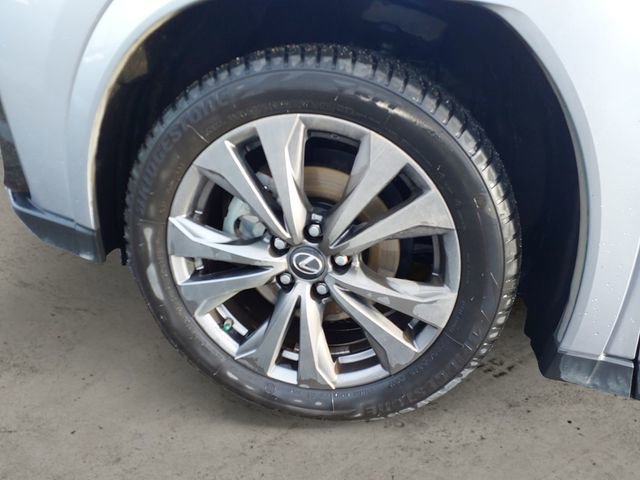 Used 2024 Lexus UX 250h F Sport AWD/4WD image 14