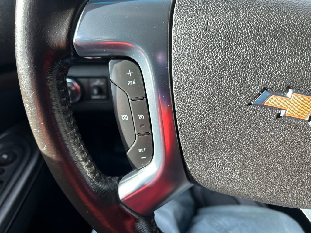 Used 2015 Chevrolet Traverse LT image 24