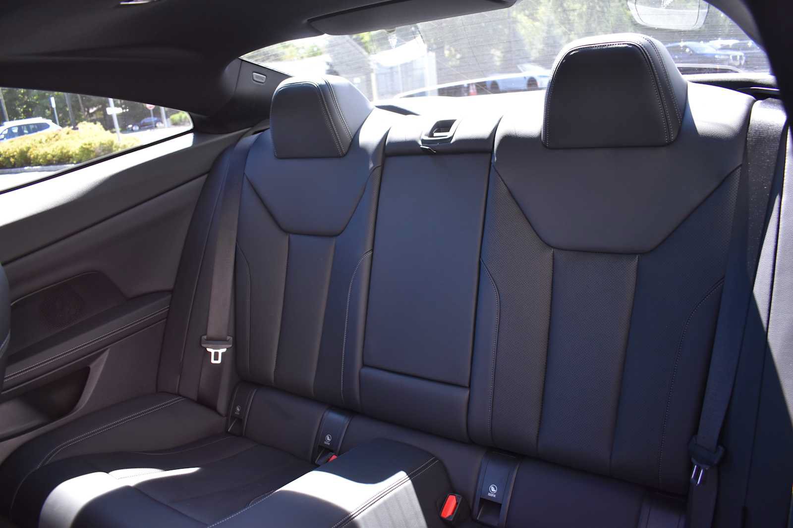 Used 2024 BMW 430i xDrive Coupe w/ M Sport Package AWD/4WD image 13