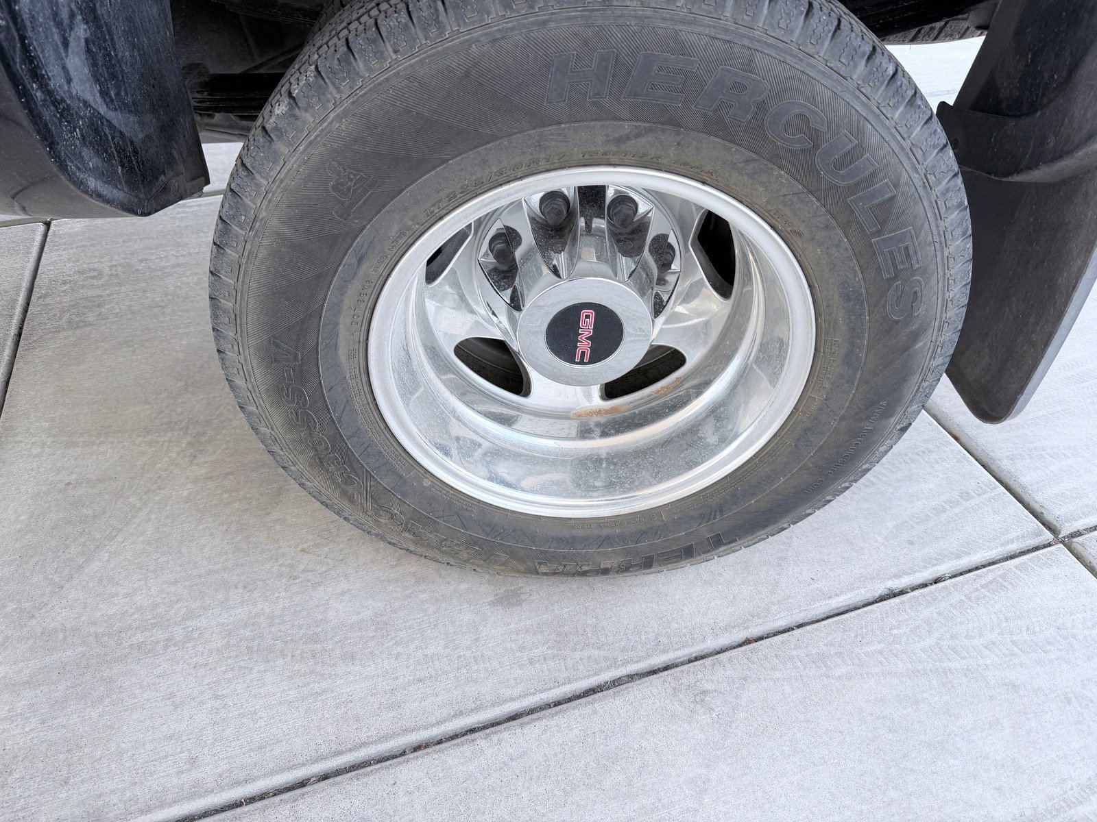 Used 2015 GMC Sierra 3500 Denali w/ Duramax Plus Package image 38