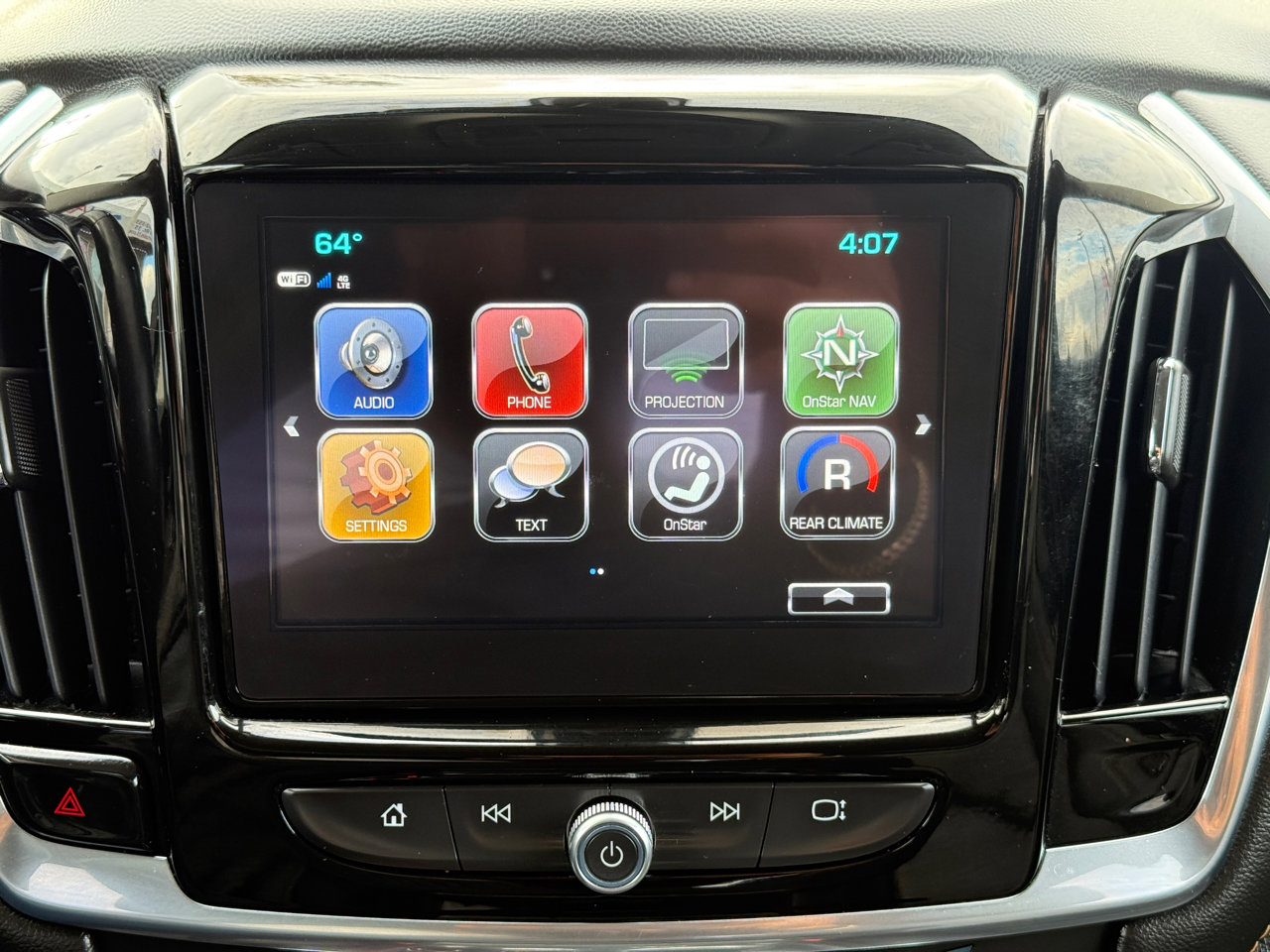 Used 2019 Chevrolet Traverse LT image 56