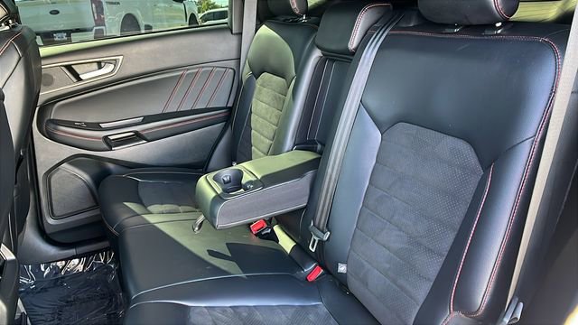 Used 2022 Ford Edge ST-Line AWD/4WD image 20