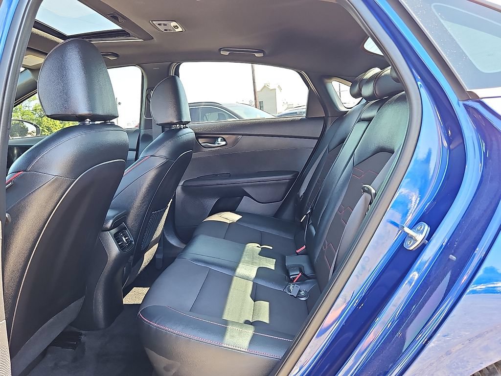 Used 2020 Kia Forte GT FWD image 12