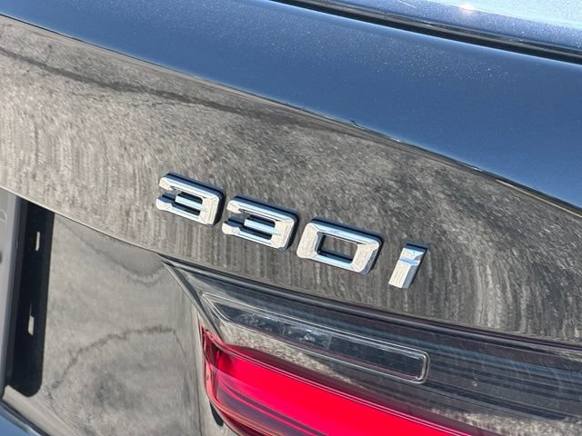 New 2026 BMW 330i xDrive Sedan w/ M Sport Package AWD/4WD image 14