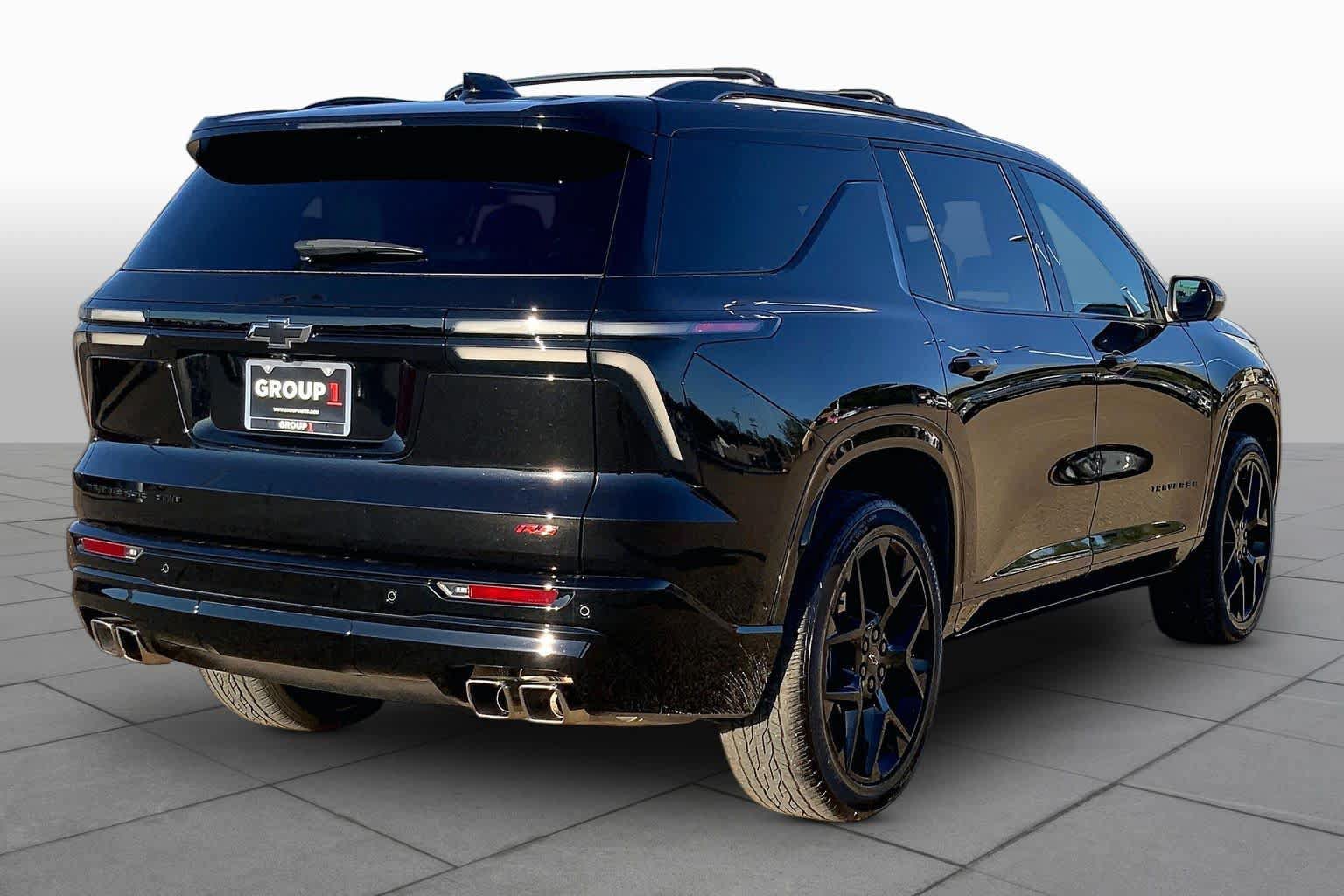 Used 2024 Chevrolet Traverse RS AWD/4WD image 12