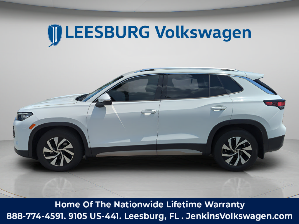 Used 2025 Volkswagen Tiguan S FWD image 11