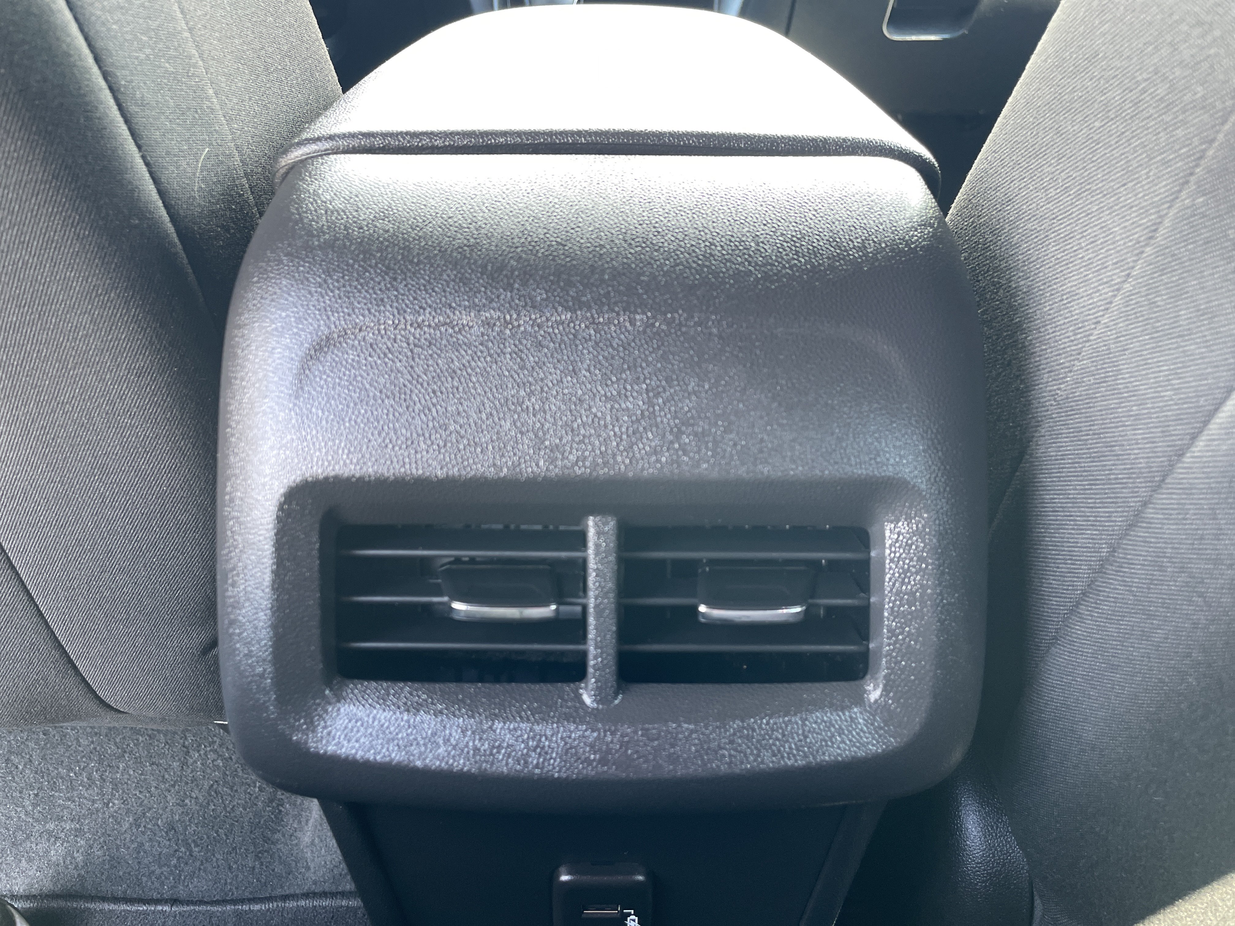 Used 2024 Chevrolet Equinox LT AWD/4WD image 18