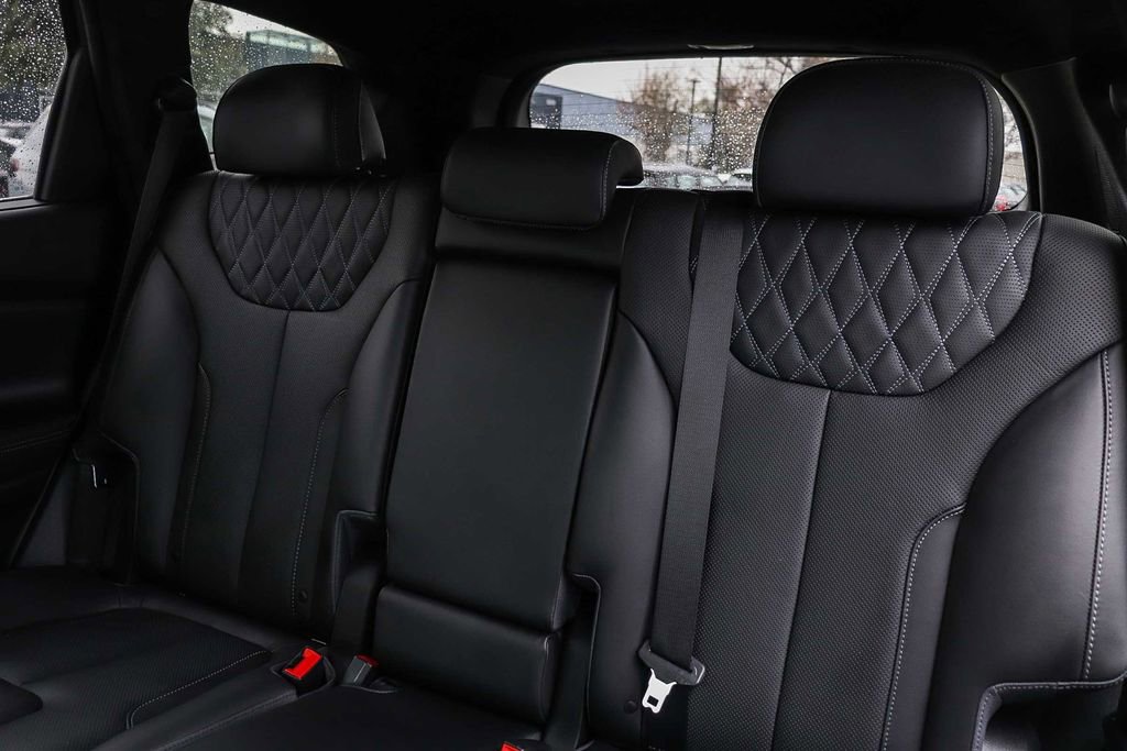 Used 2023 Hyundai Santa Fe Calligraphy w/ Cargo Package image 19