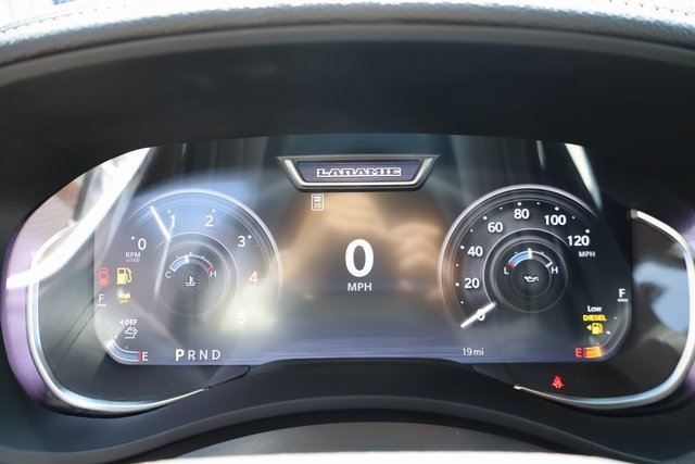 Used 2025 RAM 2500 Laramie image 18