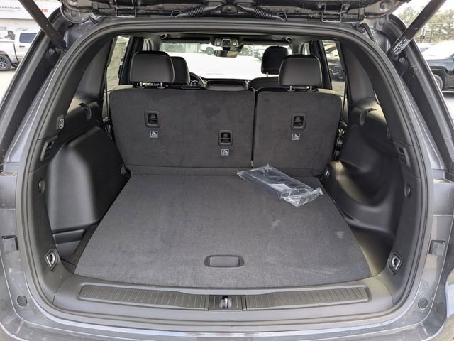 New 2026 Jeep Grand Cherokee Altitude AWD/4WD image 28