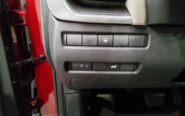 Used 2021 Nissan Rogue SL FWD image 24