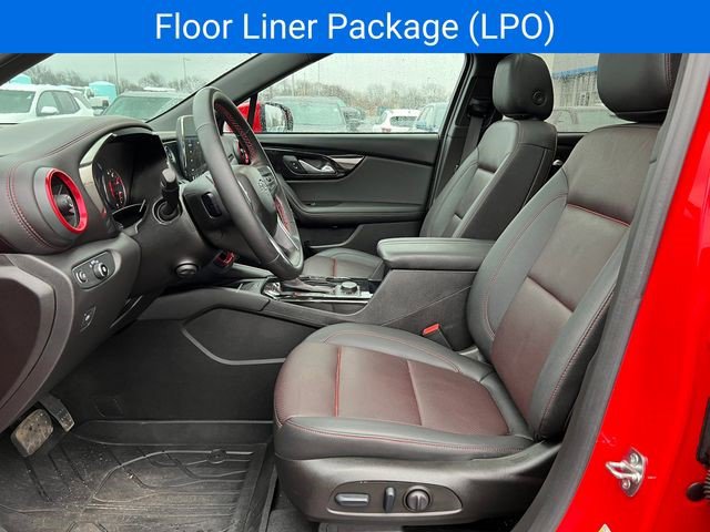 Certified 2023 Chevrolet Blazer RS w/ Driver Confidence II Package image 4