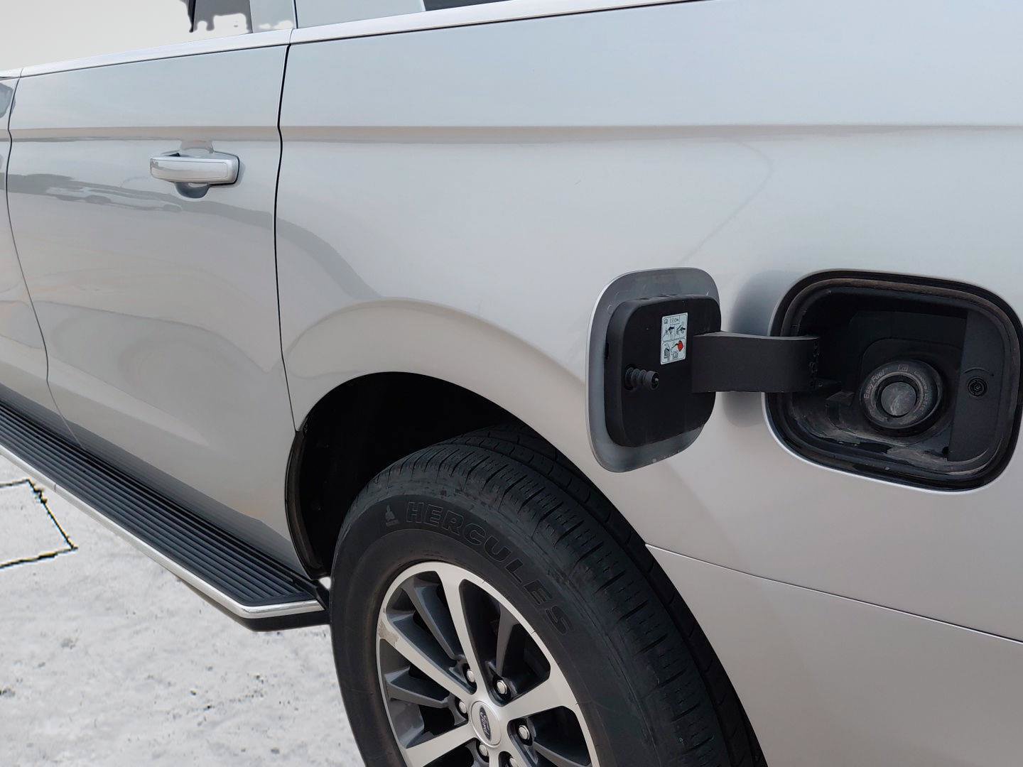 Used 2021 Ford Expedition Max XLT AWD/4WD image 25